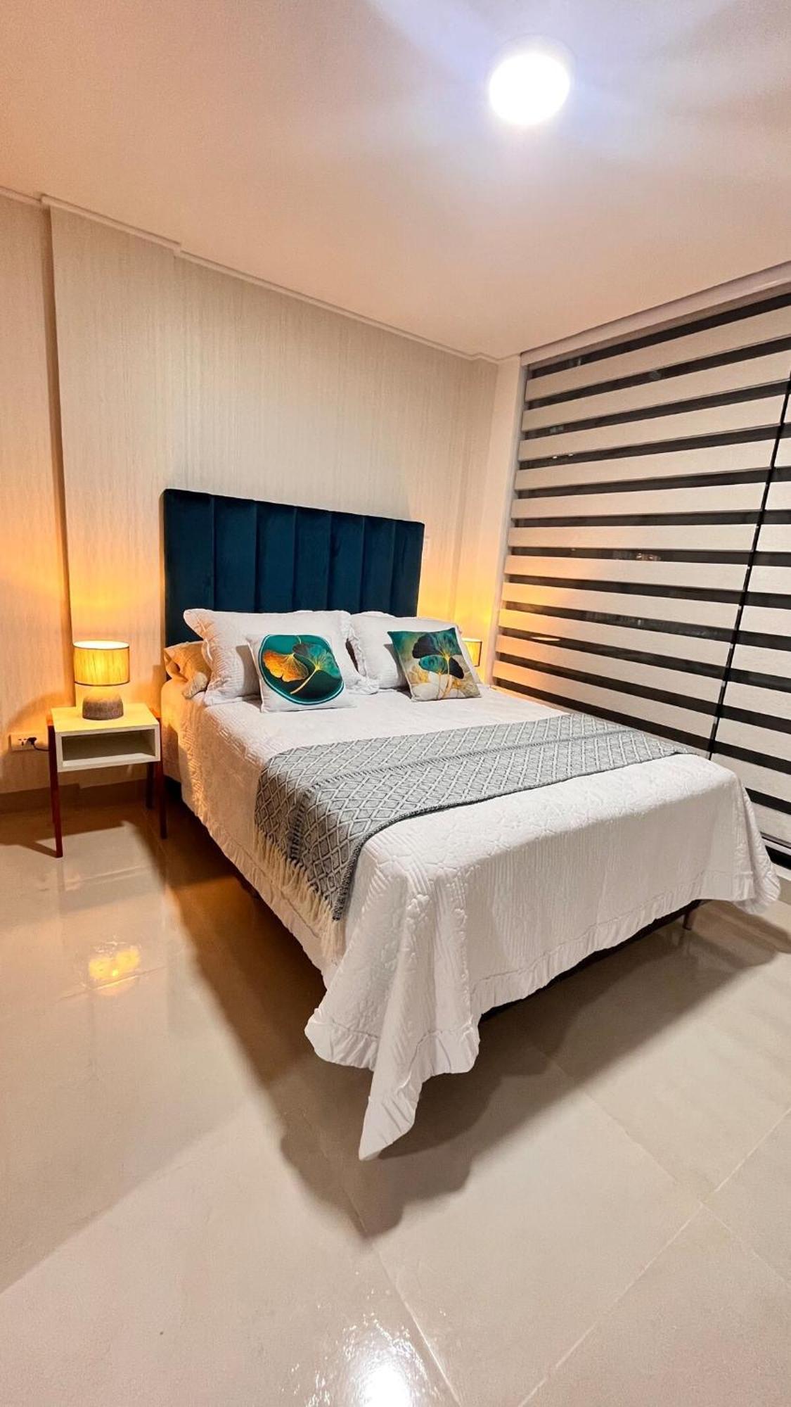 Magnifico Departamento Zona Exclusiva Equipetrol Apartment